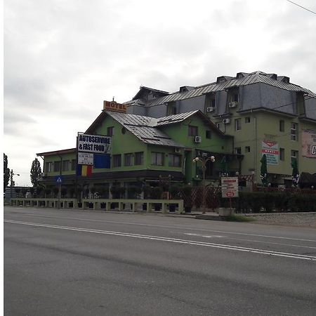 Motel Complex Europa L.G Ploieşti Exterior foto
